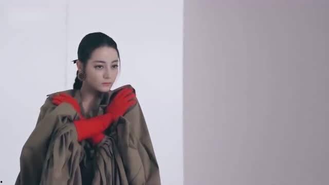 迪丽热巴爆料李易峰视频,视频曝光惊人内幕！